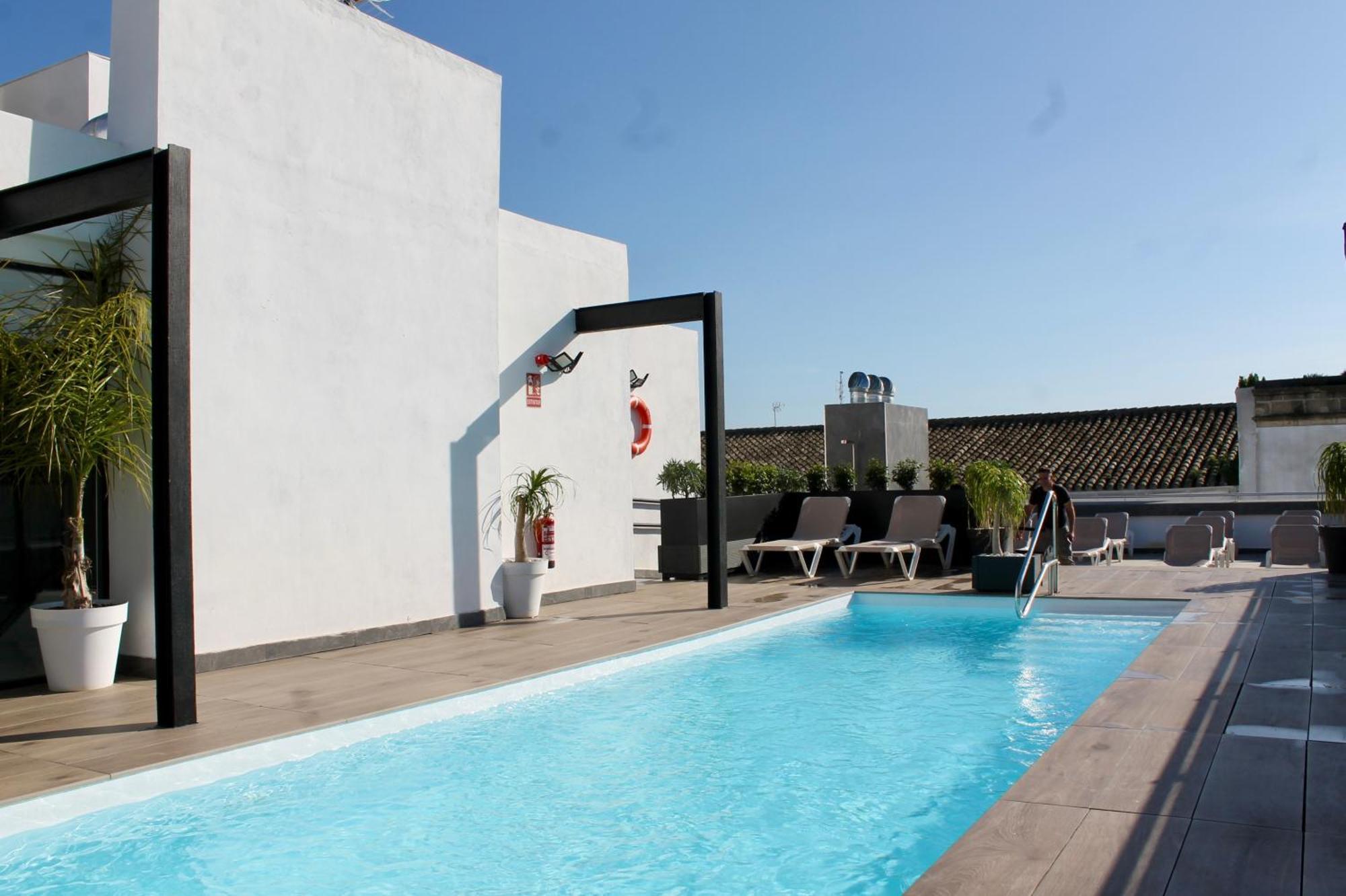 Eszentrico Suites Jerez 赫雷斯 外观 照片