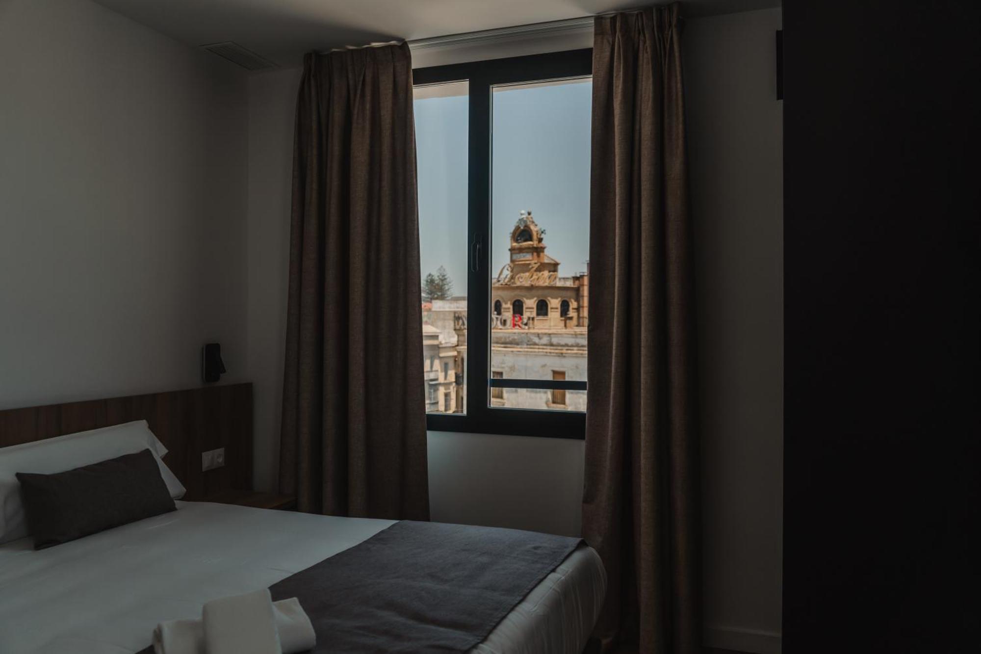 Eszentrico Suites Jerez 赫雷斯 外观 照片